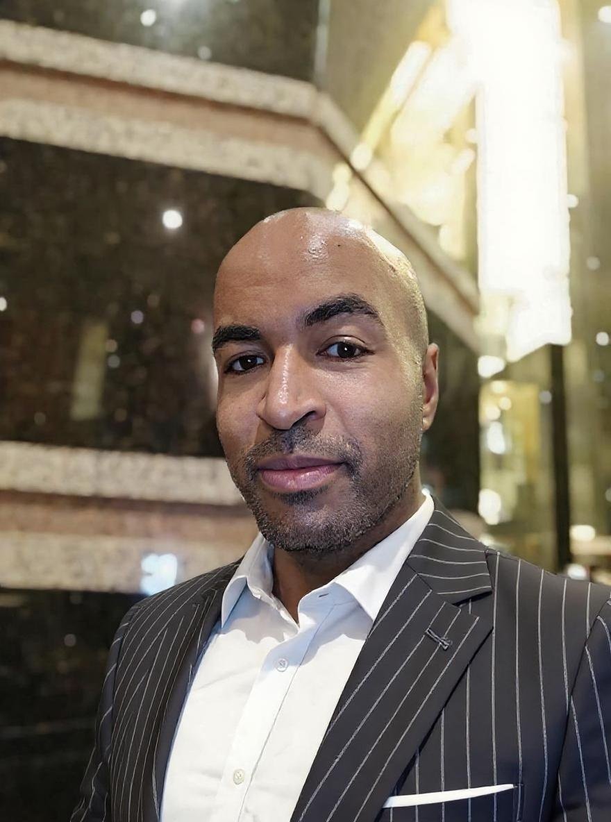 Andrew Simon — World Champion Public Speaker